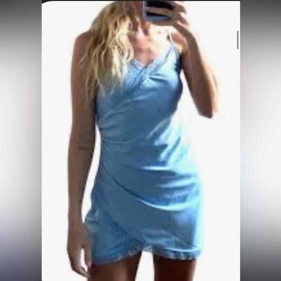 Urban Outfitters baby blue satin body con slip dress. Barely worn! GUC Size XS - Picture 3 of 9